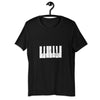 Camiseta de teclas de piano en blanco y negro grunge con espacio de copia
