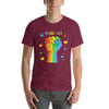 Camiseta colorida de la mano del arco iris